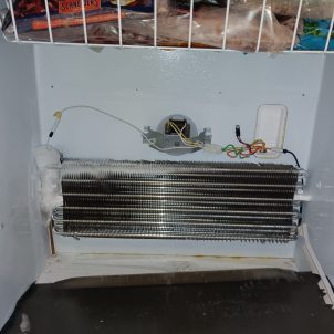 fridge repair specialists