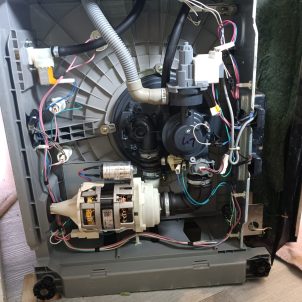 washer drum motor and pump access