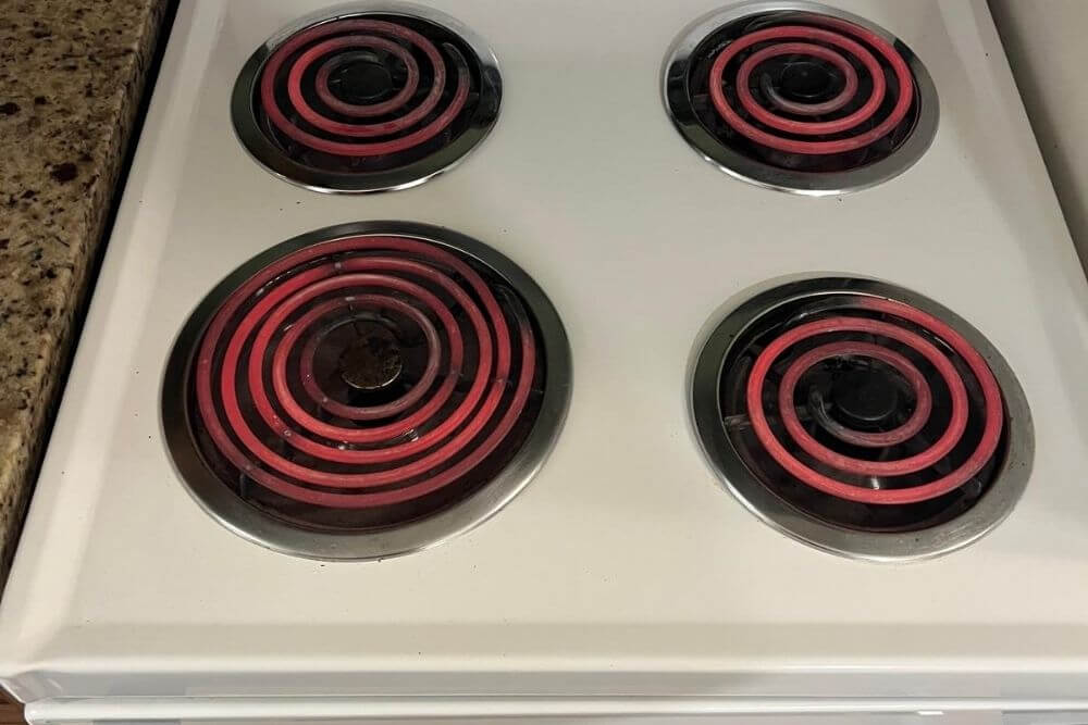 Stove and range repair technicians in Tega Cay