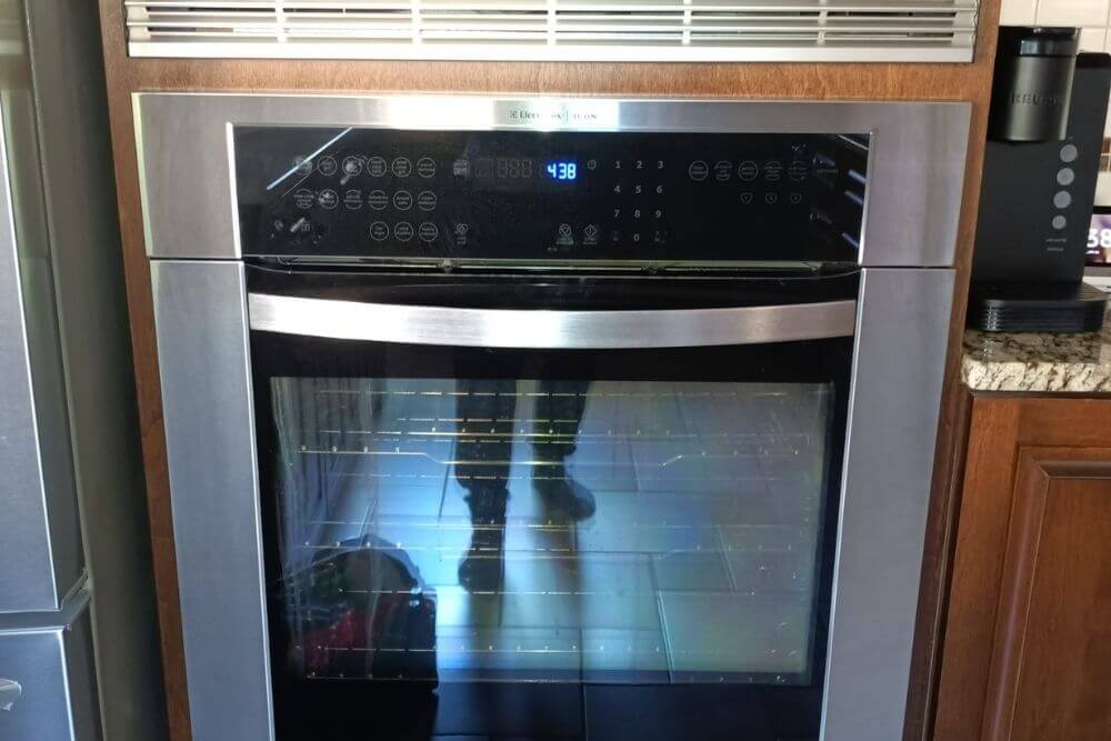Professional Electrolux oven repair service